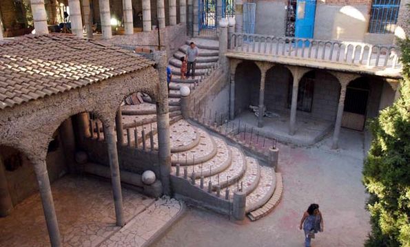 Padre Gaudí 6 - Templom belső